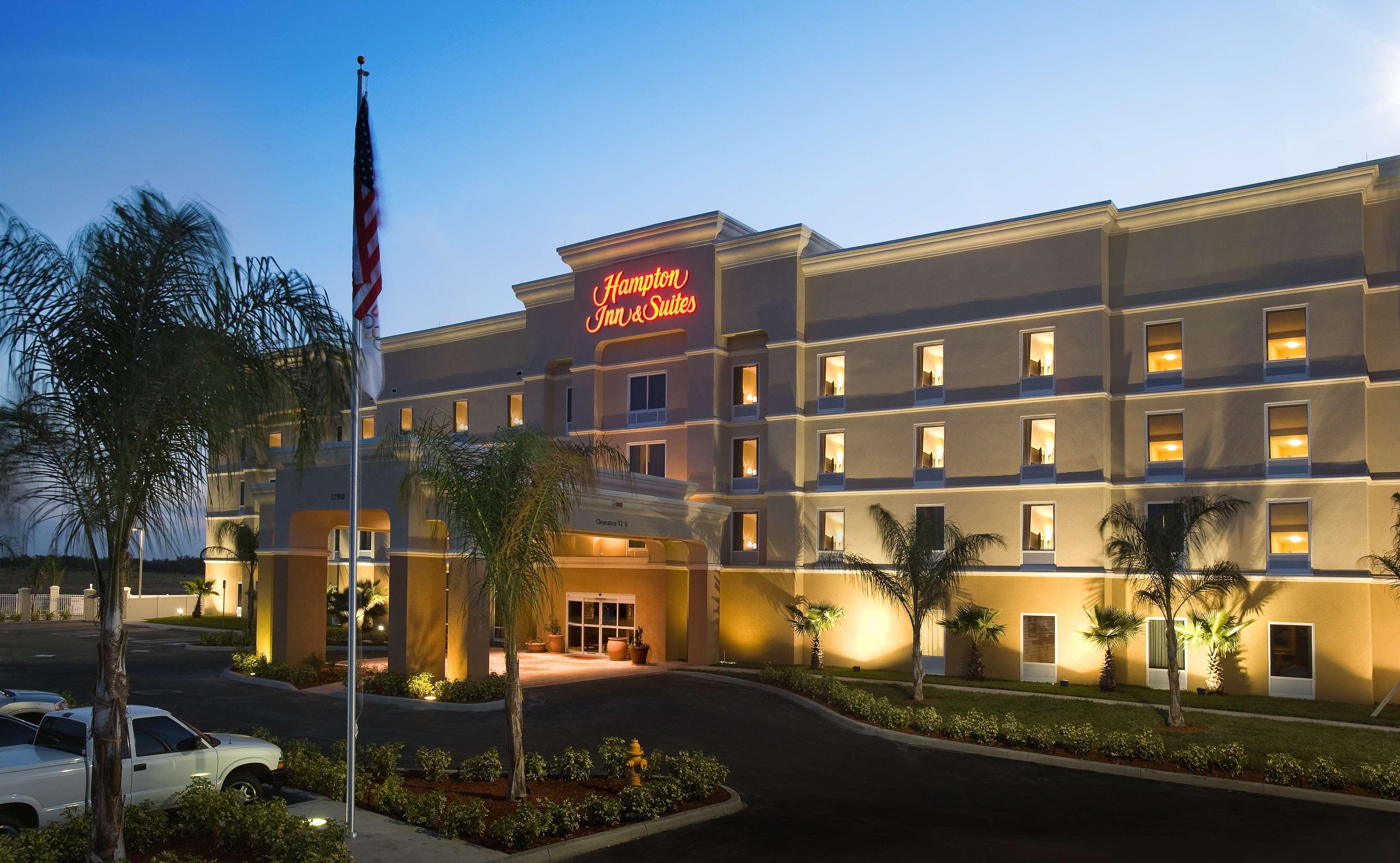 Hampton Inn & Suites Lake Wales Eksteriør billede